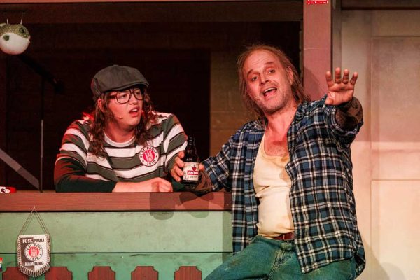 TIVOLI_DieKönigsVomKiez_Köln-Premiere_MMA1090